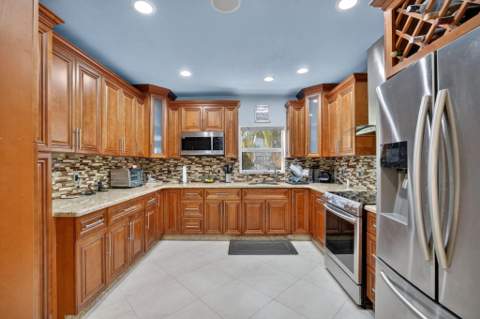 1412 NE 15th Avenue, Fort Lauderdale FL - photo 17 of 76