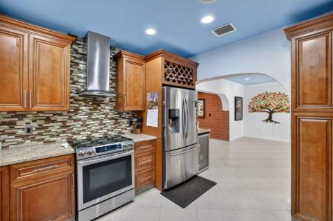 1412 NE 15th Avenue, Fort Lauderdale FL - photo 19 of 76