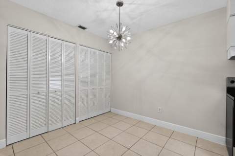 3911 NW Cinnamon Tree Circle, Jensen Beach FL - photo 20 of 42