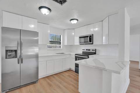 2901 NW 21st Street, Fort Lauderdale FL - photo 12 of 36