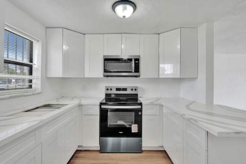 2901 NW 21st Street, Fort Lauderdale FL - photo 16 of 36