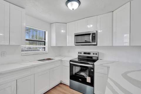 2901 NW 21st Street, Fort Lauderdale FL - photo 17 of 36