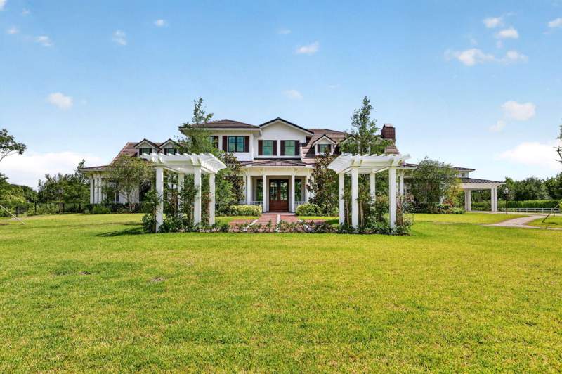 7 bedroom Single Family Residence at 10250 El Paraiso Place, Tierra Del Rey Estates South, Delray Beach — photo 2