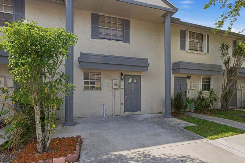 2 bedroom Townhouse at 8207 Fairway Road #8207, Spring Tree, Sunrise — photo 3