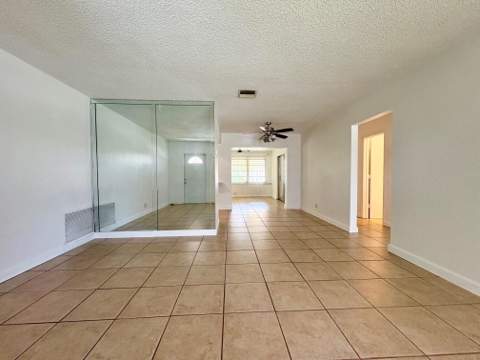 4603 NW 49th Street, Tamarac FL - photo 8 of 25