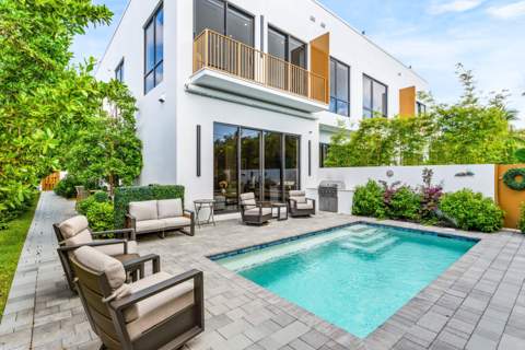 917 NE 8th Avenue, Delray Beach FL - photo 18 of 26