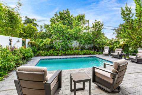 917 NE 8th Avenue, Delray Beach FL - photo 21 of 26