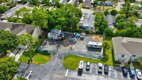222 Foxtail Drive #E, Greenacres FL - photo 23 of 24
