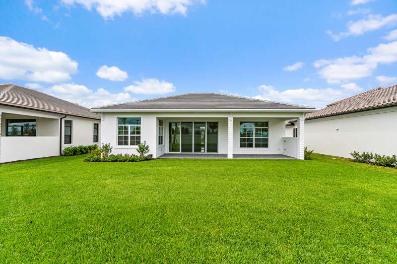 3 bedroom Single Family Residence at 9508 St. Germain, Avenir Pod 20, Palm Beach Gardens — photo 2