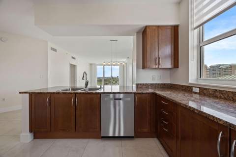 450 N Federal Highway #905, Boynton Beach FL - photo 18 of 62