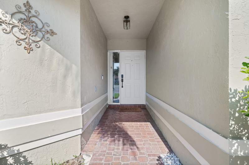 3 bedroom Single Family Residence at 2540 NW 80th Avenue, Holiday Springs Village Sec Two, Margate — photo 3