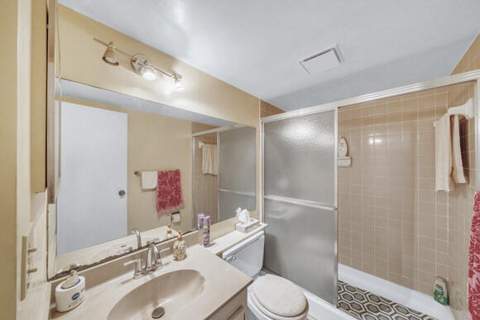 2998 NW 48th Terrace #434, Lauderdale Lakes FL - photo 16 of 18