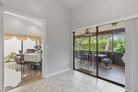 7040 Golf Pointe Circle, Tamarac FL - photo 21 of 45