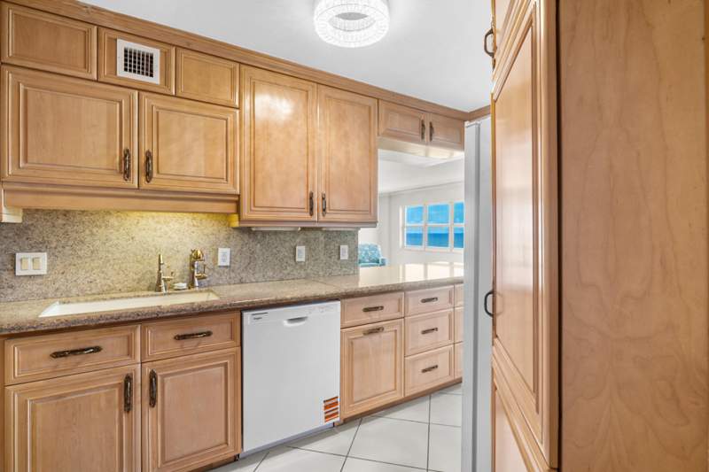 3 bedroom Condominium at 111 N Pompano Beach Boulevard #1609, Sea Monarch Condo, Pompano Beach — photo 3