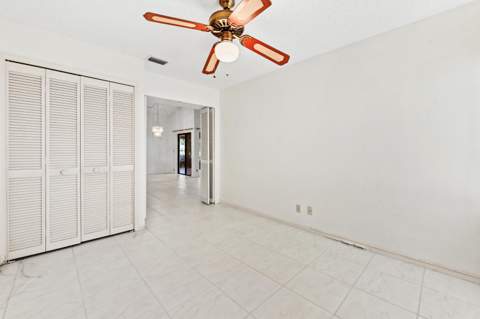 5537 Parkwalk Circle, Boynton Beach FL - photo 15 of 27