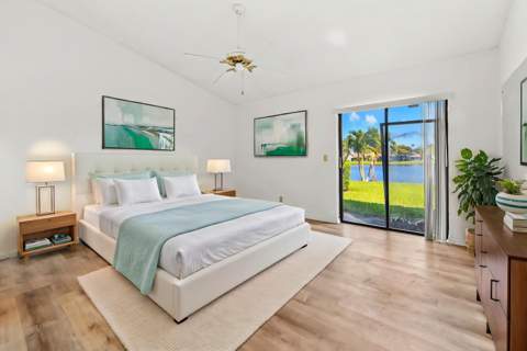5537 Parkwalk Circle, Boynton Beach FL - photo 9 of 27