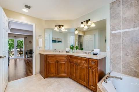 1721 SW 23rd Street #1721, Fort Lauderdale FL - photo 15 of 44