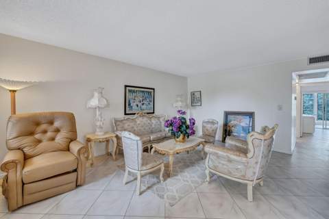 1902 Bermuda Circle #L2, Coconut Creek FL - photo 9 of 18