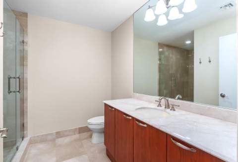 701 SE 21st Avenue #304, Deerfield Beach FL - photo 17 of 32