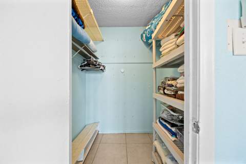 137 Golden Isles Drive #501, Hallandale Beach FL - photo 15 of 53