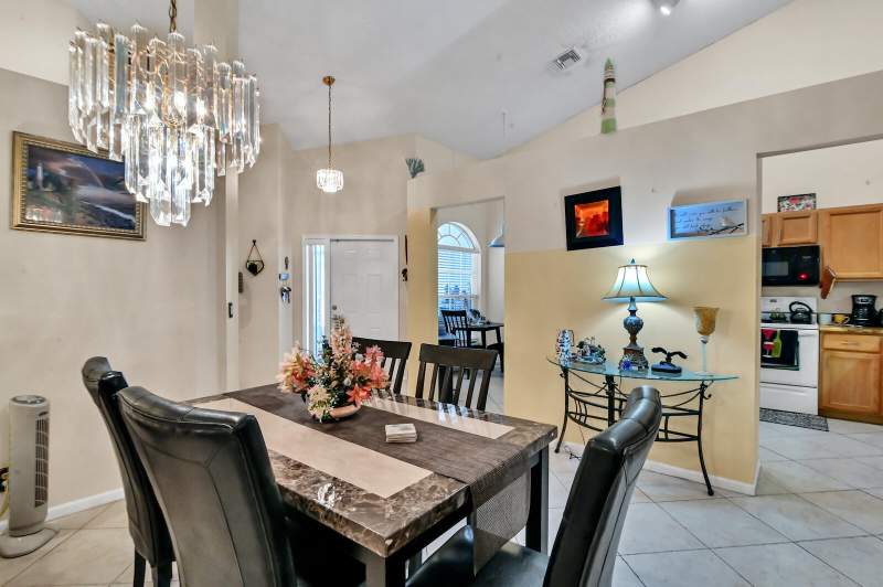 2 bedroom Villa at 8072 Key West Lane, Aberdeen, Boynton Beach — photo 2