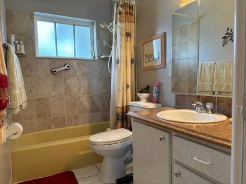2936 Crosley Drive #G, West Palm Beach FL - photo 11 of 16