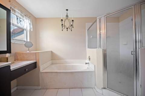 2481 NW 98th Lane, Sunrise FL - photo 18 of 26