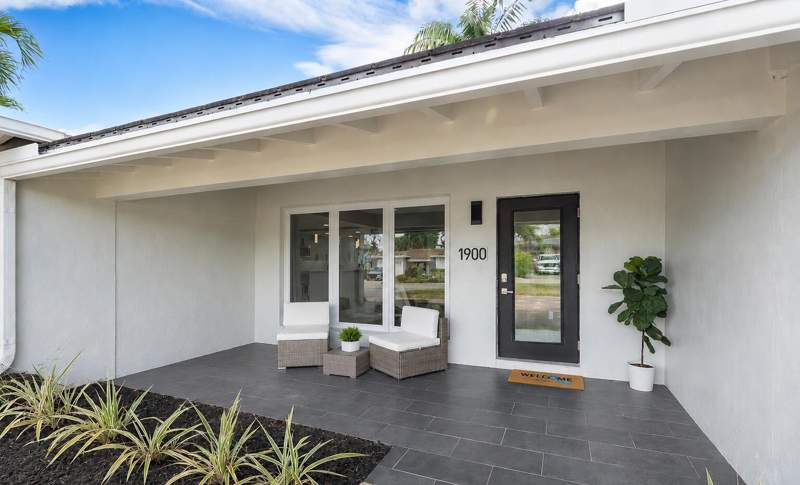 3 bedroom Single Family Residence at 1900 NE 16th Terrace, Poinsettia Heights, Fort Lauderdale — photo 2
