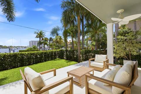 325 Poinciana Drive, Fort Lauderdale FL - photo 9 of 52