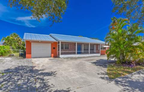 928 Prosperity Farms Road, North Palm Beach FL - photo 12 of 24