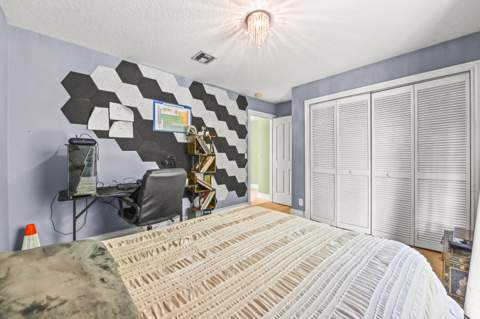 12369 157th Street, Jupiter FL - photo 13 of 29