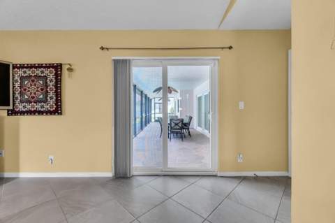 895 NW 110th Lane, Coral Springs FL - photo 20 of 37