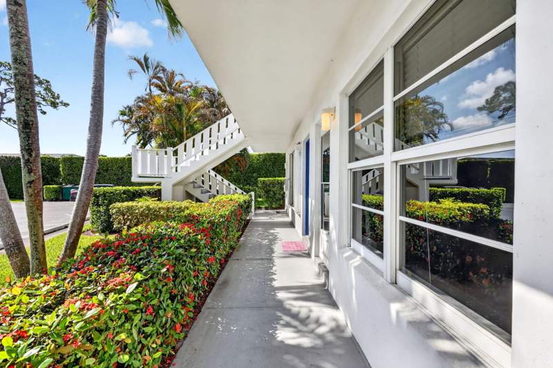 2 bedroom Condominium at 2929 SE Ocean Boulevard #M4, Cedar Pointe Condo, Stuart — photo 3