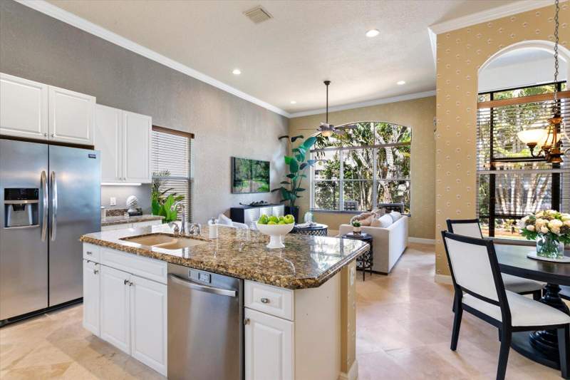 4 bedroom Single Family Residence at 6059 Bither Way, Journeys End 3, Lake Worth — photo 3
