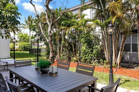 6059 Bither Way, Lake Worth FL - photo 15 of 48