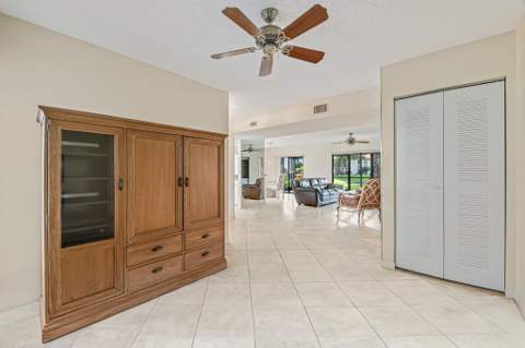 10851 Palm Lake Avenue #101, Boynton Beach FL - photo 18 of 40