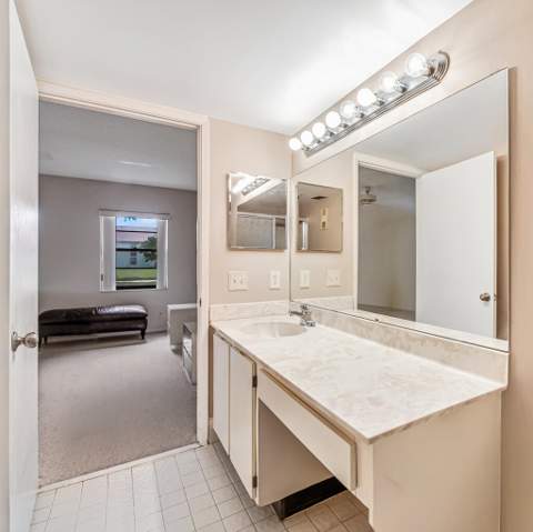 10851 Palm Lake Avenue #101, Boynton Beach FL - photo 23 of 40