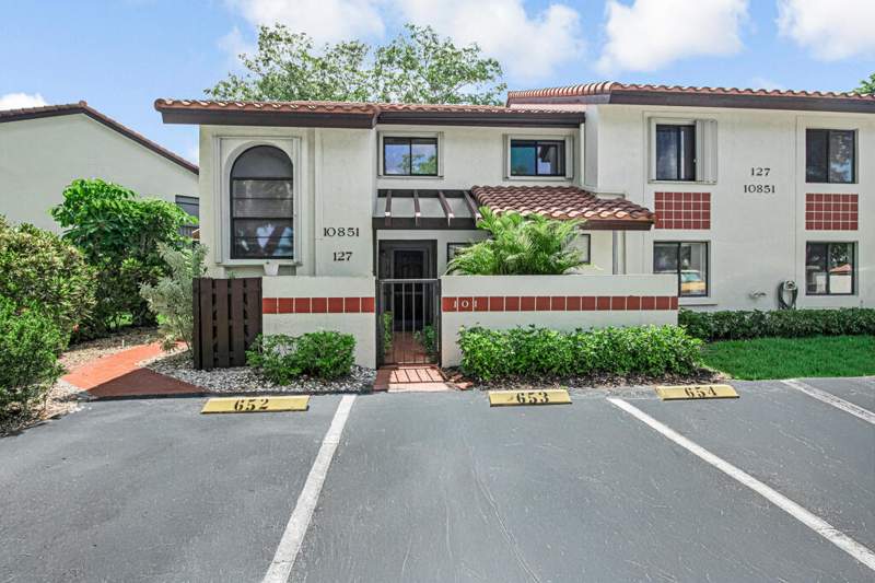 3 bedroom Condominium at 10851 Palm Lake Avenue #101, Palm Chase Condo, Boynton Beach — photo 2