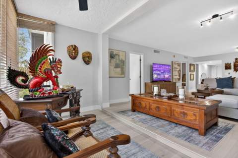 500 Oaks Lane #111, Pompano Beach FL - photo 11 of 25