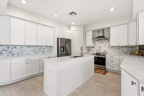 1123 Granada, Hutchinson Island FL - photo 8 of 39