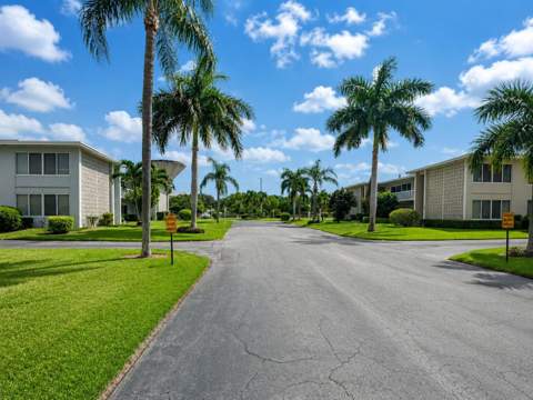 115 S South Boulevard #2c, Boynton Beach FL - photo 21 of 28