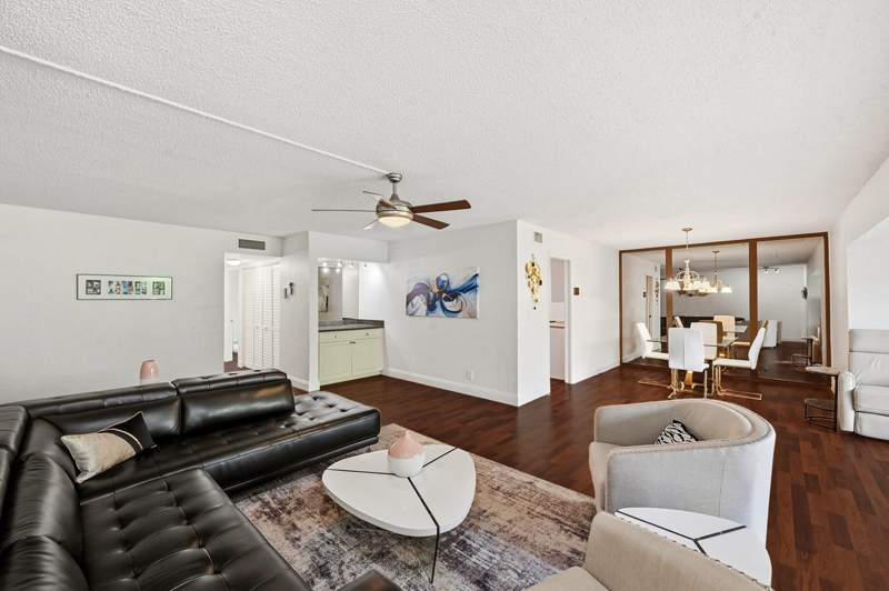 2 bedroom Condominium at 6612 Spring Bottom Way #186, Woodhaven Condo, Boca Raton — photo 2