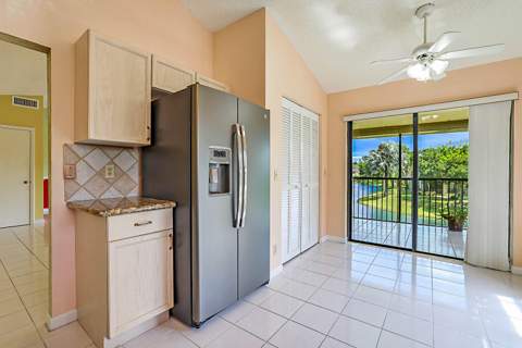 3283 Jog Park Drive, Greenacres FL - photo 10 of 35