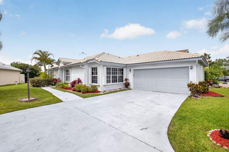 3 bedroom Single Family Residence at 6413 Lansdowne Circle, Lansdowne, Boynton Beach — photo 3