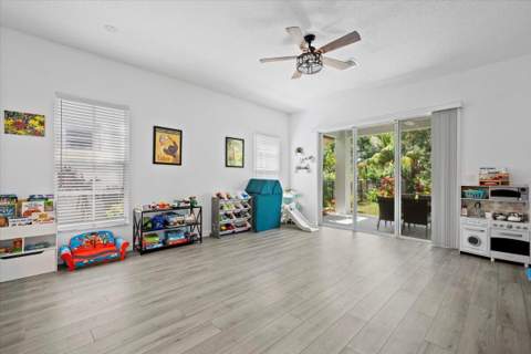 956 Mill Creek Drive, Palm Beach Gardens FL - photo 11 of 62