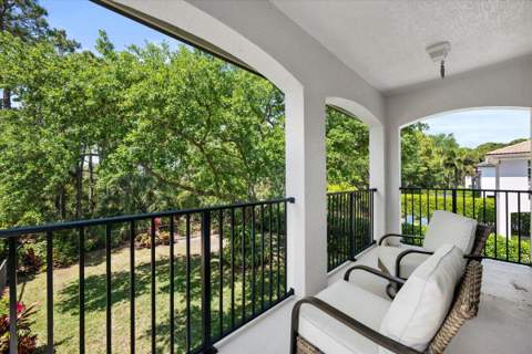 956 Mill Creek Drive, Palm Beach Gardens FL - photo 17 of 62