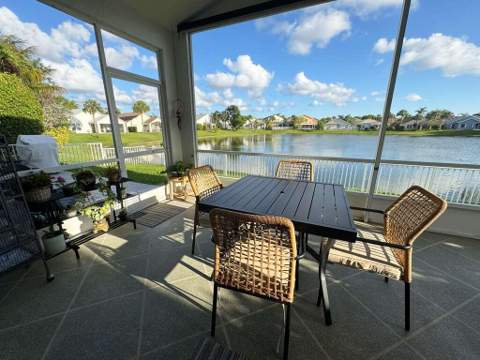 109 Derby Lane, Royal Palm Beach FL - photo 14 of 17
