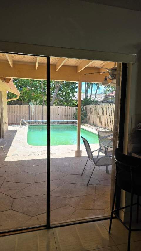 2499 NW 92nd Avenue, Coral Springs FL - photo 11 of 23