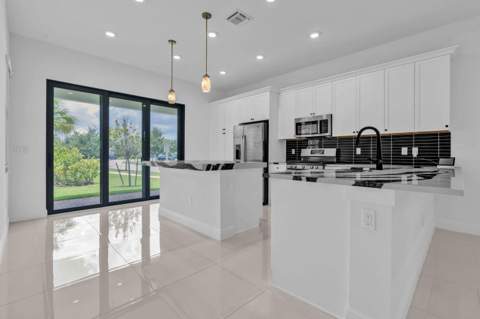 5501 Santa Rosa Lane, Westlake FL - photo 8 of 31