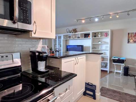 638 Snug Harbor Drive #E6, Boynton Beach FL - photo 15 of 38